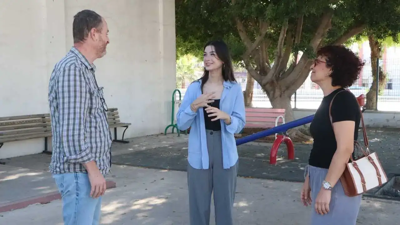 Adana’da İşitme Kaybıyla Doğan Azra Hayallerine Ses Verdi! 4